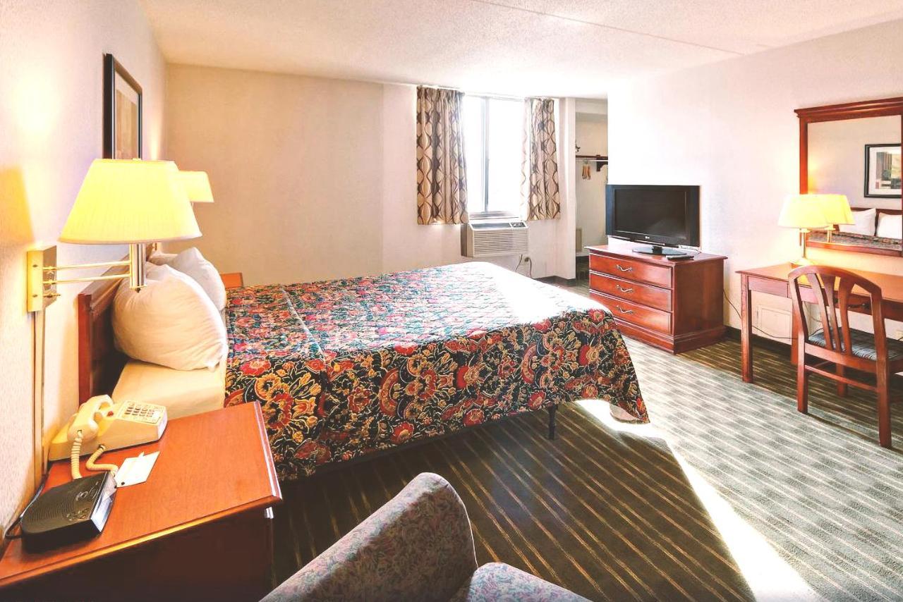 Key Inn Roseville Buitenkant foto